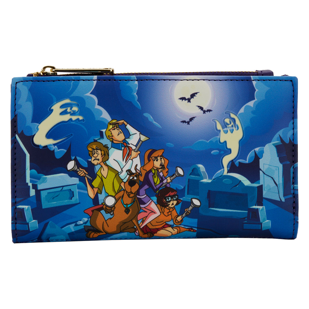 Scooby-Doo! Ghost Chase Glow in the Dark Flap Wallet Front View-zoom